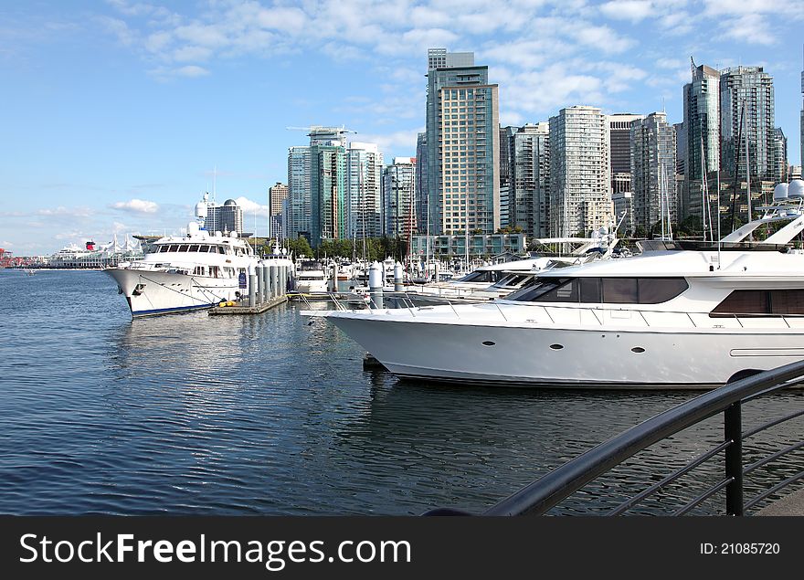 Vancouver BC skyline & yachts.