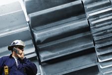 Machinery And Worker Royalty Free Stock Photos Machinery And Worker Royalty Free Stock Photos