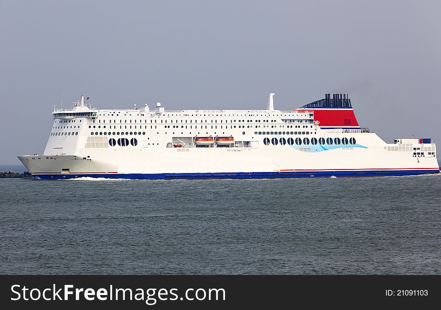 Ferry leaving the harbour of rotterdam