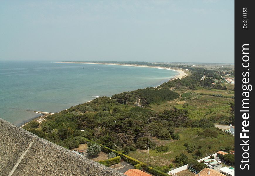 Picture taken from the lighthouse on Ã®le de rÃ©. the name of the bay: conche des baleines