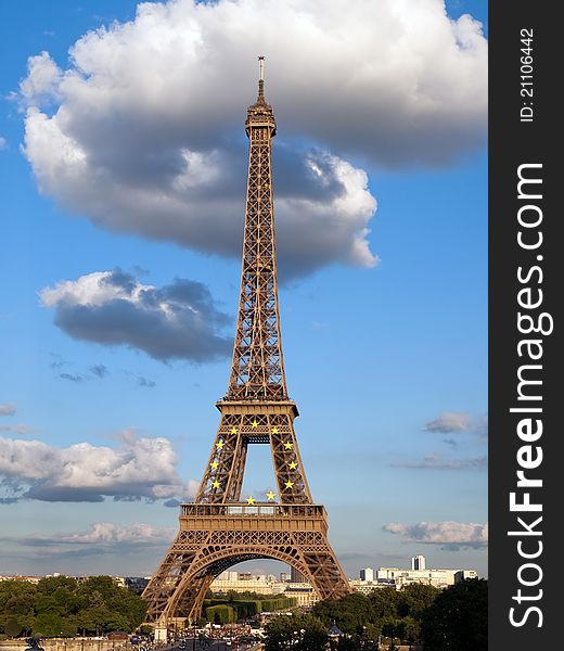 Photo of the Eiffel Tower during the French Presidency of the EU