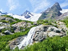 Mountain Waterfall Stock Image Mountain Waterfall Stock Image