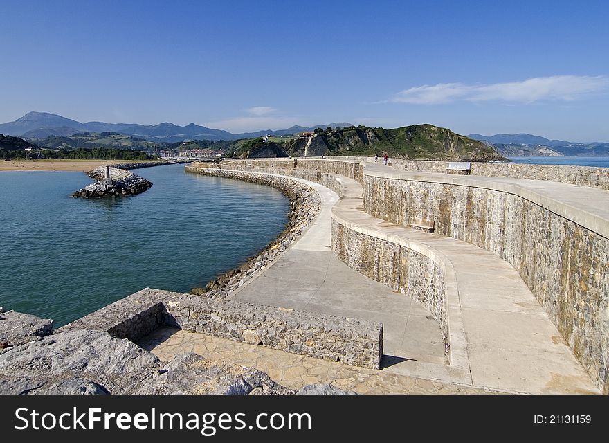 Zumaia Breakwater