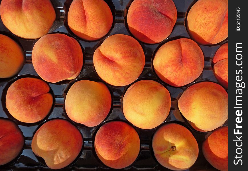 Peaches for sale at a local farmers market