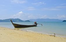 Thai Boat In A Turquoise Sea Royalty Free Stock Photography Thai Boat In A Turquoise Sea Royalty Free Stock Photography