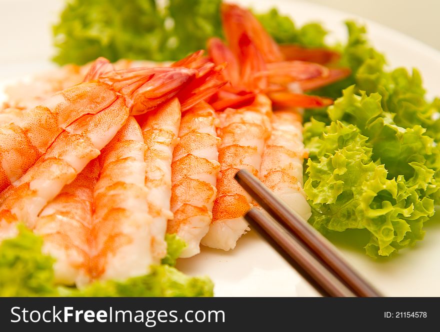 Fresh, raw shrimp on a plate