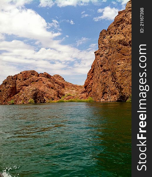 Rocks at the Devil's Elbow region of the Colorado River