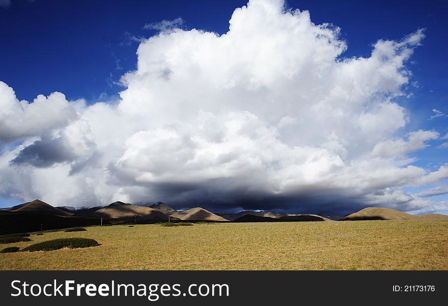 Clouds In Qinghai-Tibet Plateau