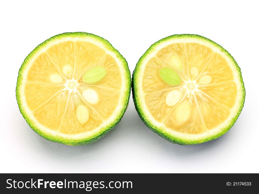 I cut citron and took it in a white background