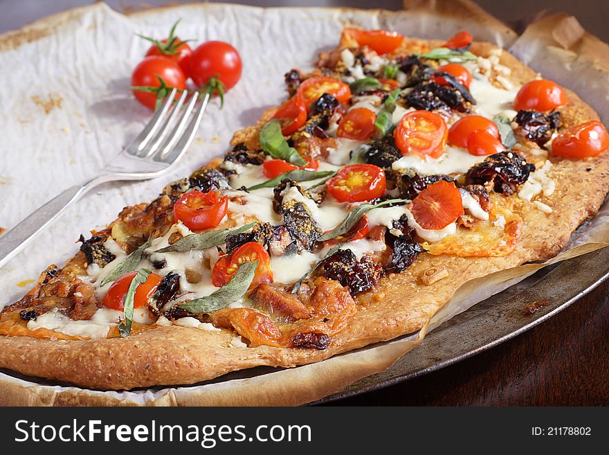Tomato And Cheese Pizza