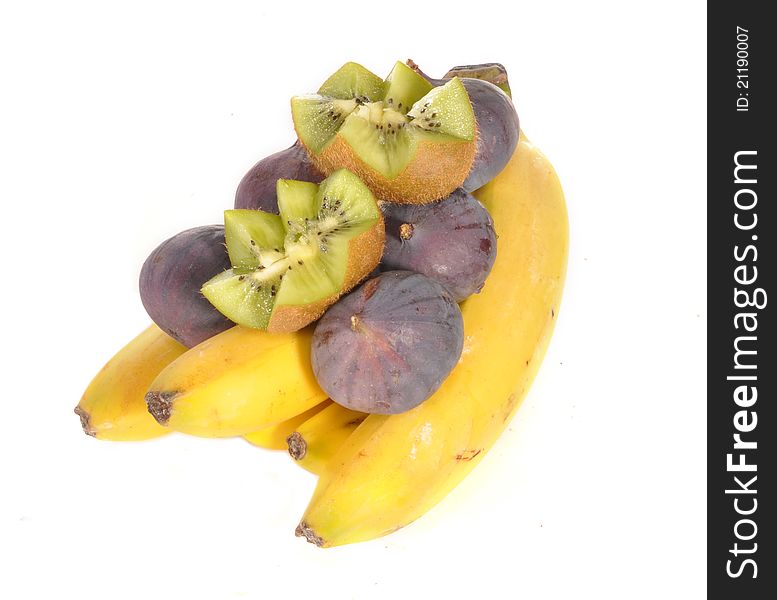 Fig and kiwi on bananas