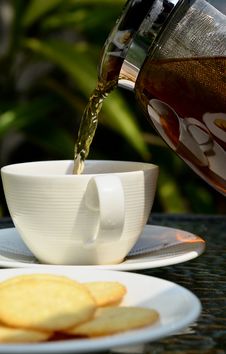 Tea Break With Biscuits Royalty Free Stock Images Tea Break With Biscuits Royalty Free Stock Images