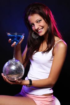 Young And Beautiful Woman In The Nightclub Royalty Free Stock Images Young And Beautiful Woman In The Nightclub Royalty Free Stock Images