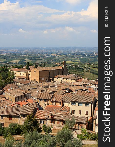 View of San Gimignano, a small medieval town in the province of Siena, Tuscany, Italy. View of San Gimignano, a small medieval town in the province of Siena, Tuscany, Italy