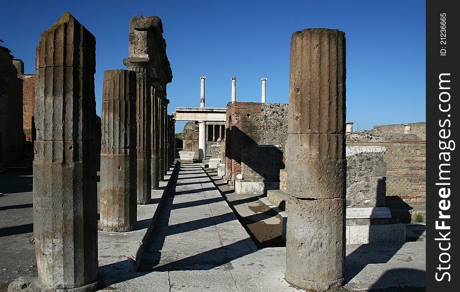 Ruins at Pompeii, Italy, Europe. The city was destroyed by the eruption of the vulcano Vesuvius.