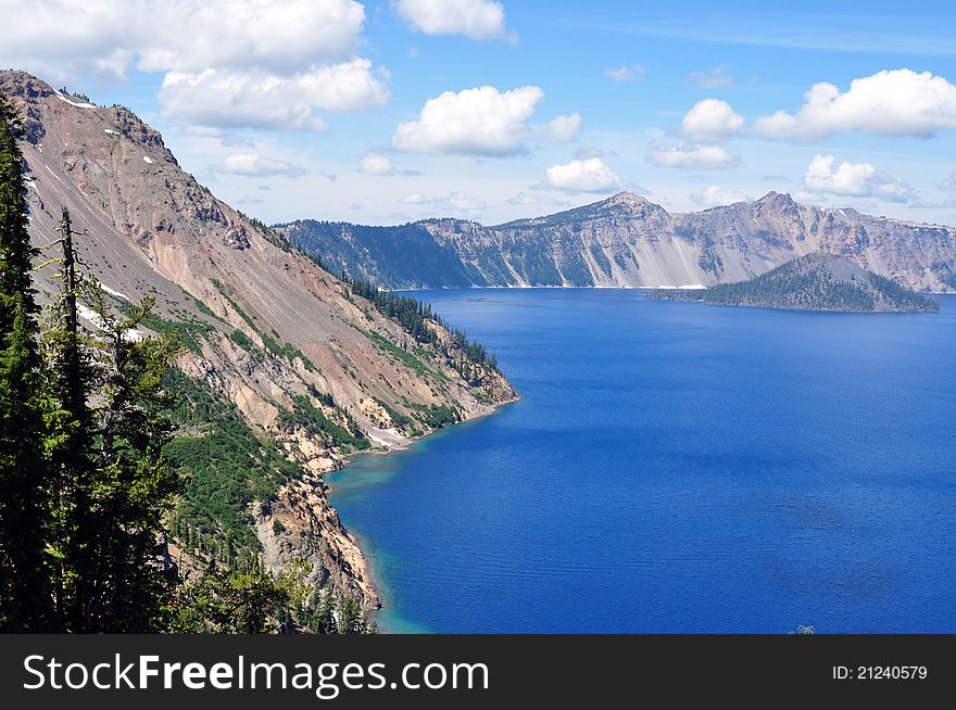 South Shore Crater Lake and Wizard Island