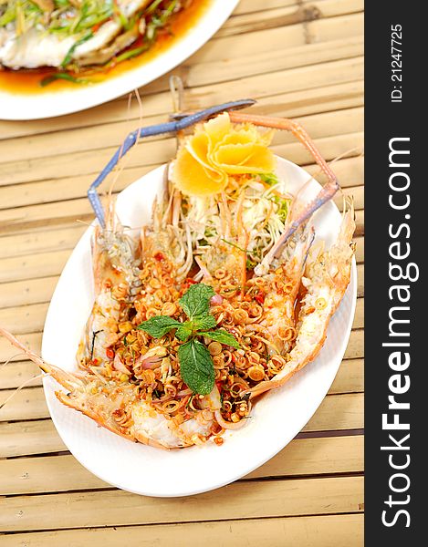 Grilled prawns in thai style