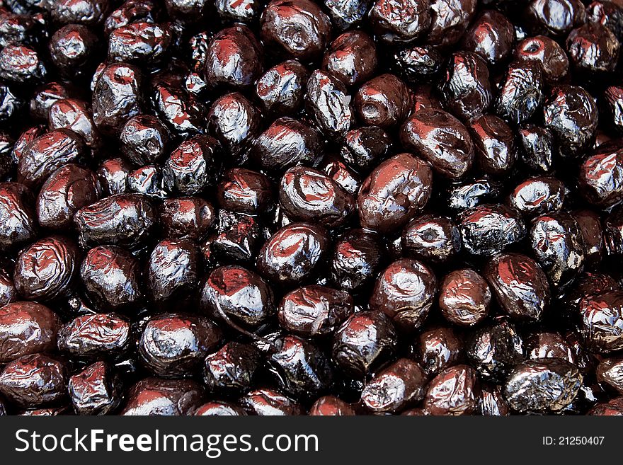 A ton of black olives