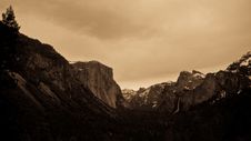 El Capitan In Yosemite Royalty Free Stock Photo El Capitan In Yosemite Royalty Free Stock Photo