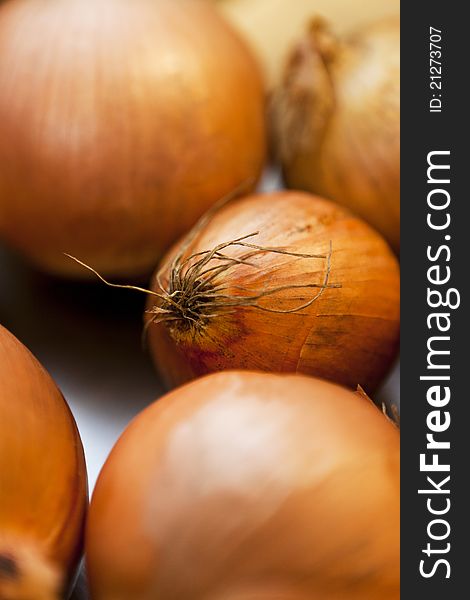 Group of onions with short focal depth