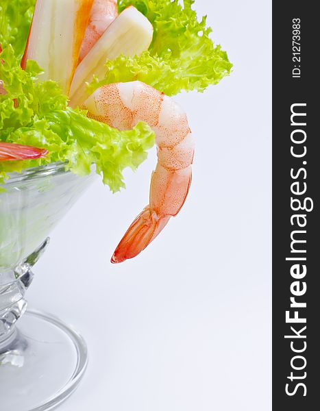 Shrimp are swimming, decapod crustaceans classified in the infraorder Caridea, found widely around the world in both fresh and salt water. Shrimp are swimming, decapod crustaceans classified in the infraorder Caridea, found widely around the world in both fresh and salt water.