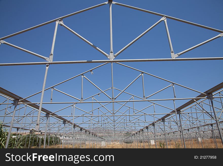 Roof construction of a greenhouse construction