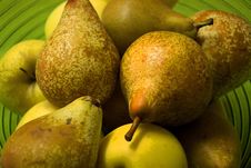Pears And Apples Royalty Free Stock Photography Pears And Apples Royalty Free Stock Photography