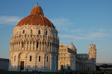 The Piazza Dei Miracoli At Sunset, Pisa Stock Image