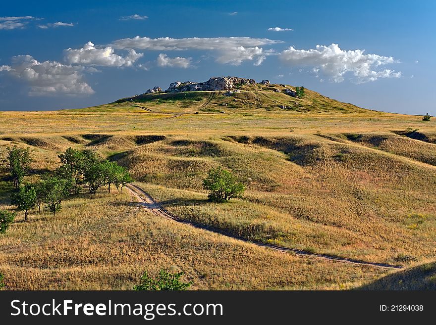 Steppe hill, resembling an ancient fortress. Steppe hill, resembling an ancient fortress.
