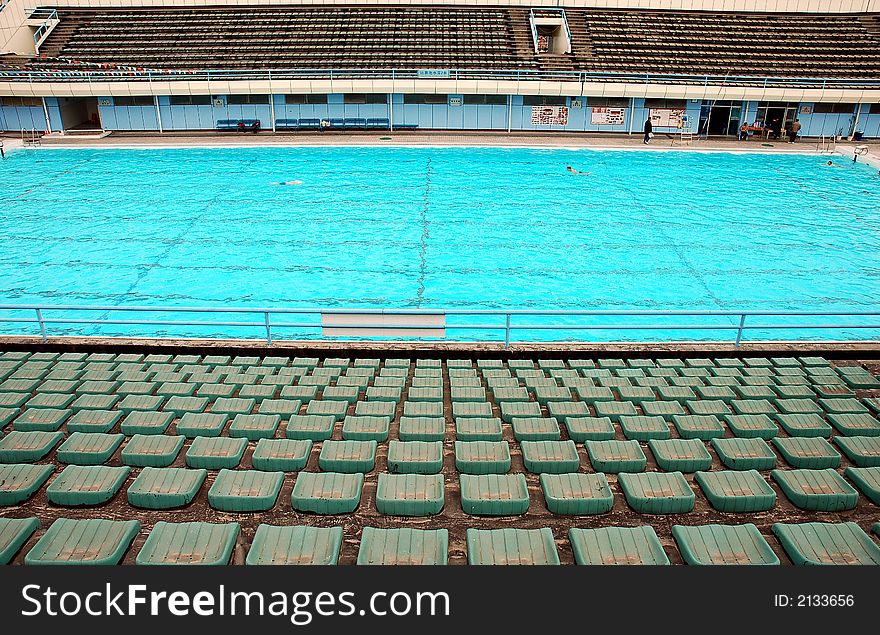 A city swimming pool in Sichuan,west of China