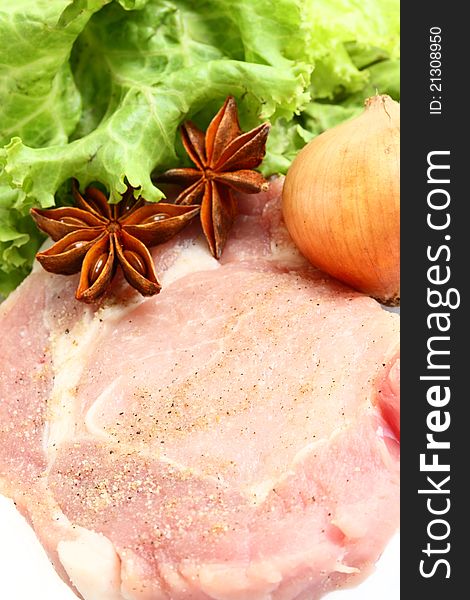 Raw pork with spice and vegetable
