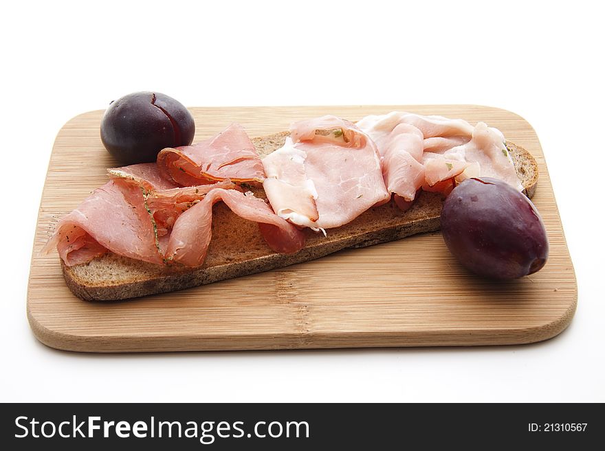 Bread With Ham And Plum