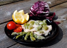 Veal Escalope With Asparagus And Tomatoes Royalty Free Stock Photos Veal Escalope With Asparagus And Tomatoes Royalty Free Stock Photos