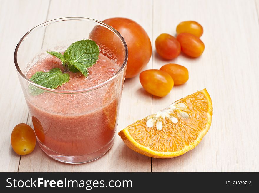 Tomatoes And Orange Juice