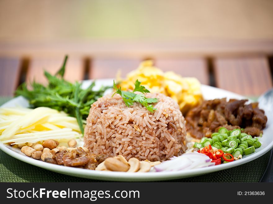 Fry  rice with the shrimp paste, Thai food