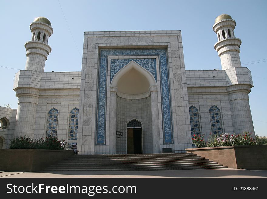 Muslim mosque with minarets in Almaty (Kazakhstan)