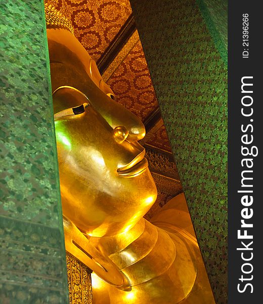 Reclining Buddha at Wat Phra Chetuphon Vimolmangklararm Rajwaramahaviharn in Bangkok, Thailand
