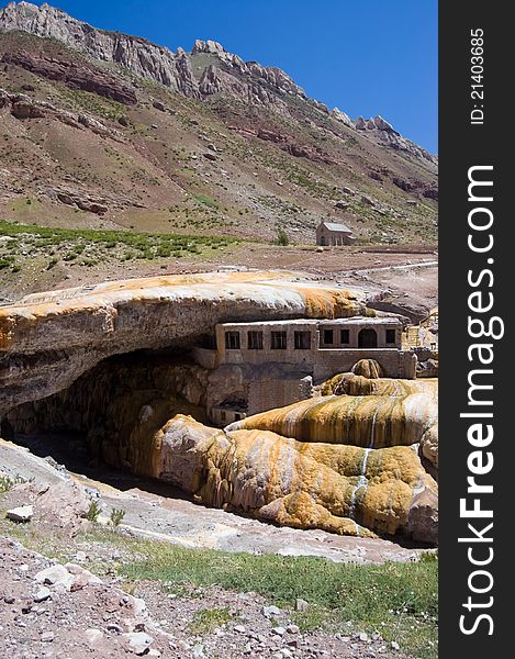 Puente Del Inca