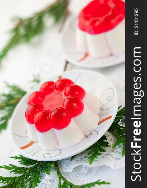 Panna cotta with fruit jelly for Christmas