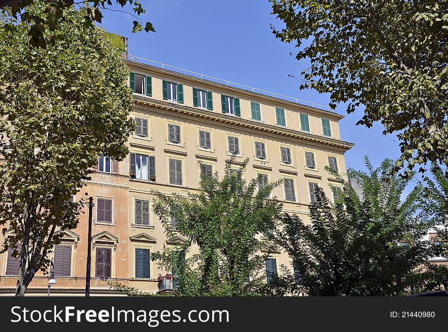 Modern building and vegetation in center of rome