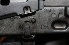 Free AK 47 Rifle Royalty Free Stock Photography - 21462077