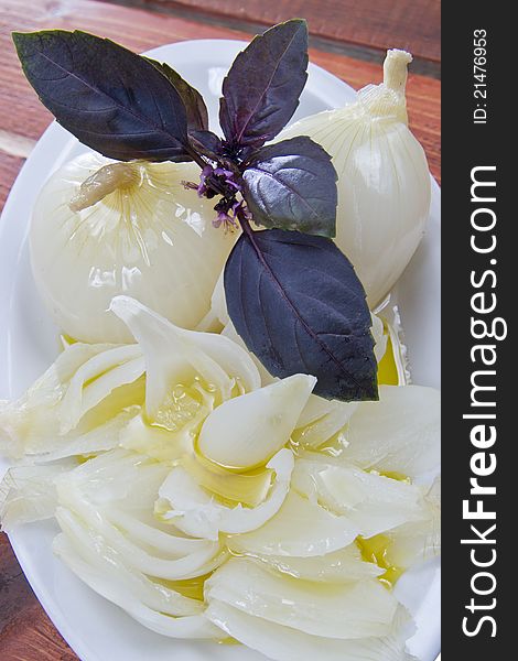 Diet of Mediterranean cooking pot boiled onions