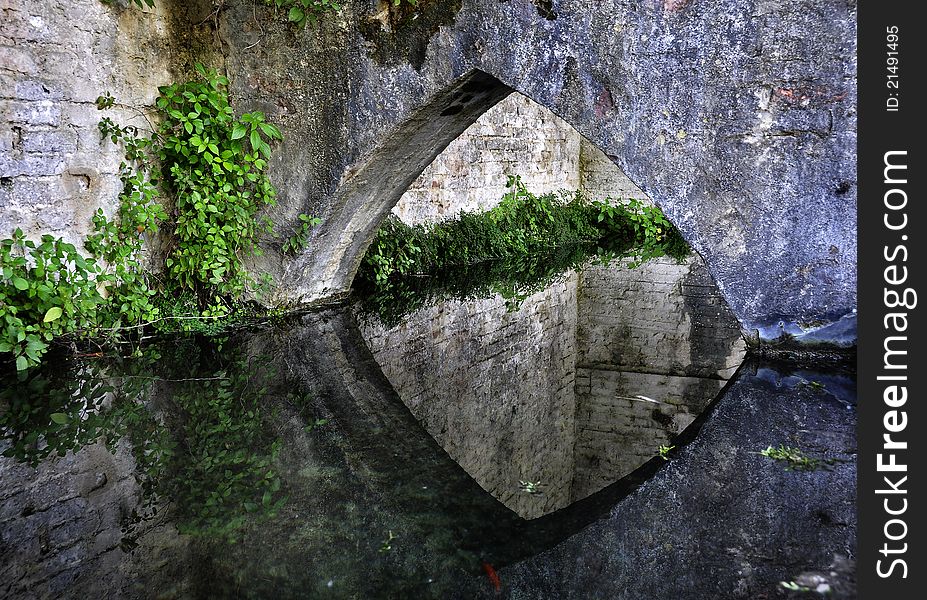 San Gimignano medieval fountain, Italy