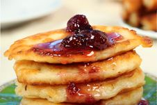 Sweet Pancakes Royalty Free Stock Photos Sweet Pancakes Royalty Free Stock Photos