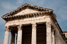Old Roman Temple In Croatia Royalty Free Stock Image Old Roman Temple In Croatia Royalty Free Stock Image