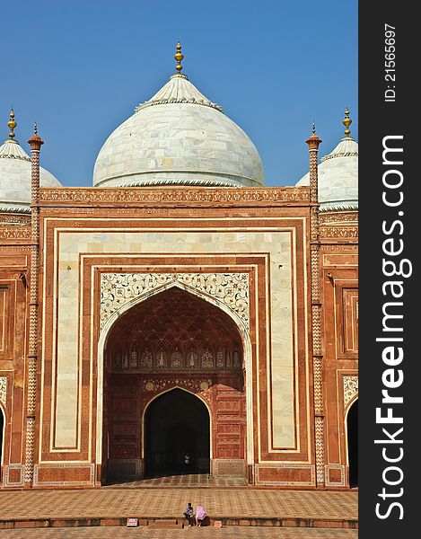 Mosque or masjid at Taj Mahal in Agra in the Uttar Pradesh region of India. It is a one of New Seven Wonders of the World. Mosque or masjid at Taj Mahal in Agra in the Uttar Pradesh region of India. It is a one of New Seven Wonders of the World.