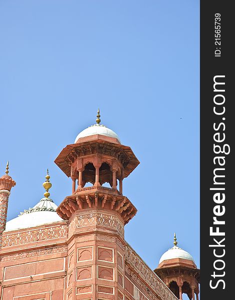 The Close Up Of The Mosque In Taj Mahal, India