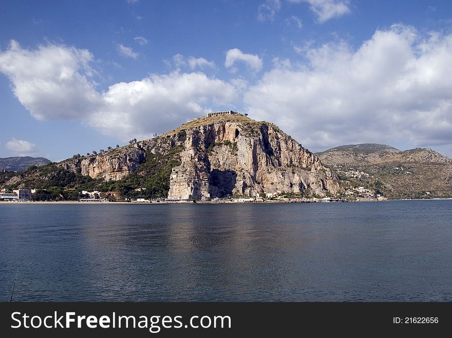 Jupiter's mountain and temple, over terracina's beach