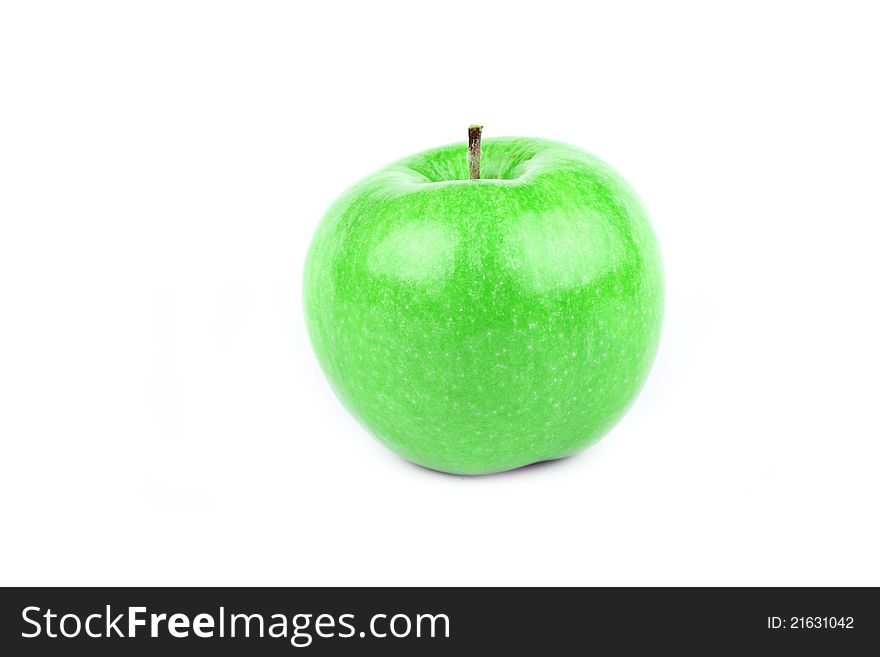 Green apple isolate on white background