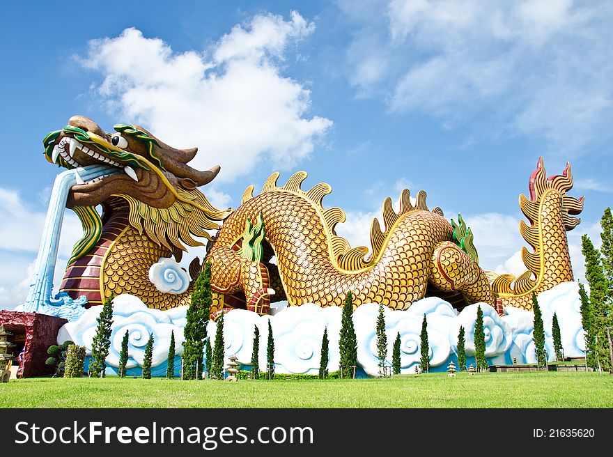 Large Dragon Statue.